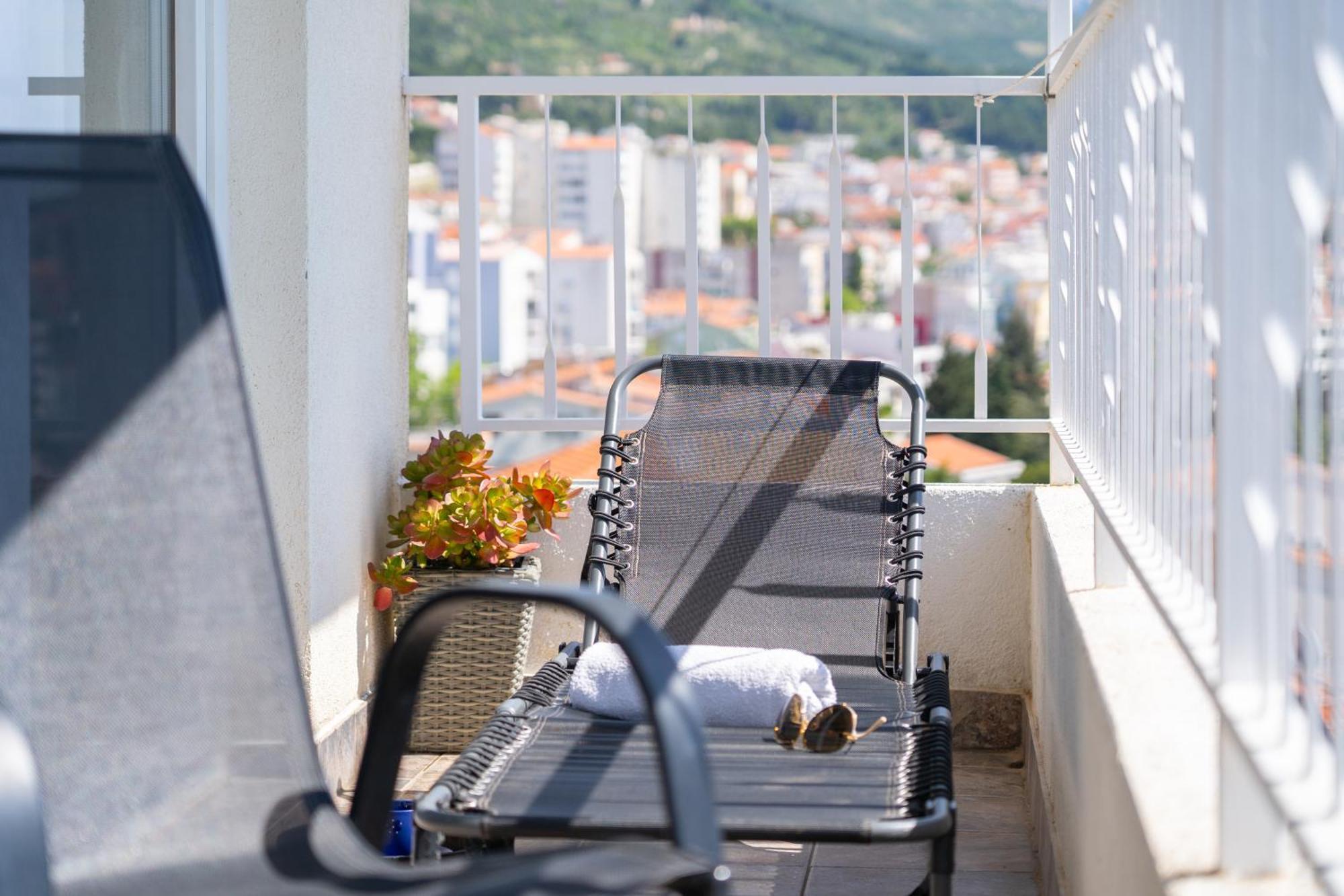 Apartment 30 M From Beach,Makarska,Marija Εξωτερικό φωτογραφία