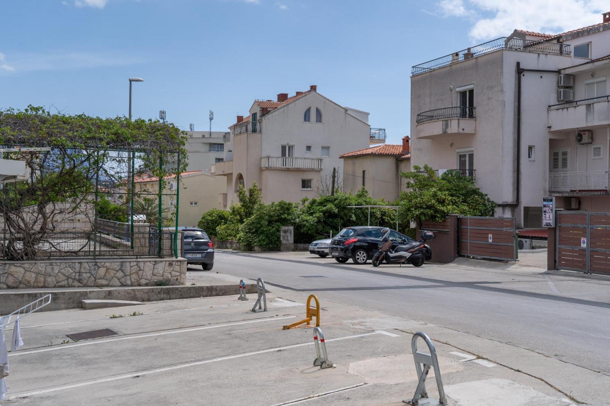 Apartment 30 M From Beach,Makarska,Marija Εξωτερικό φωτογραφία